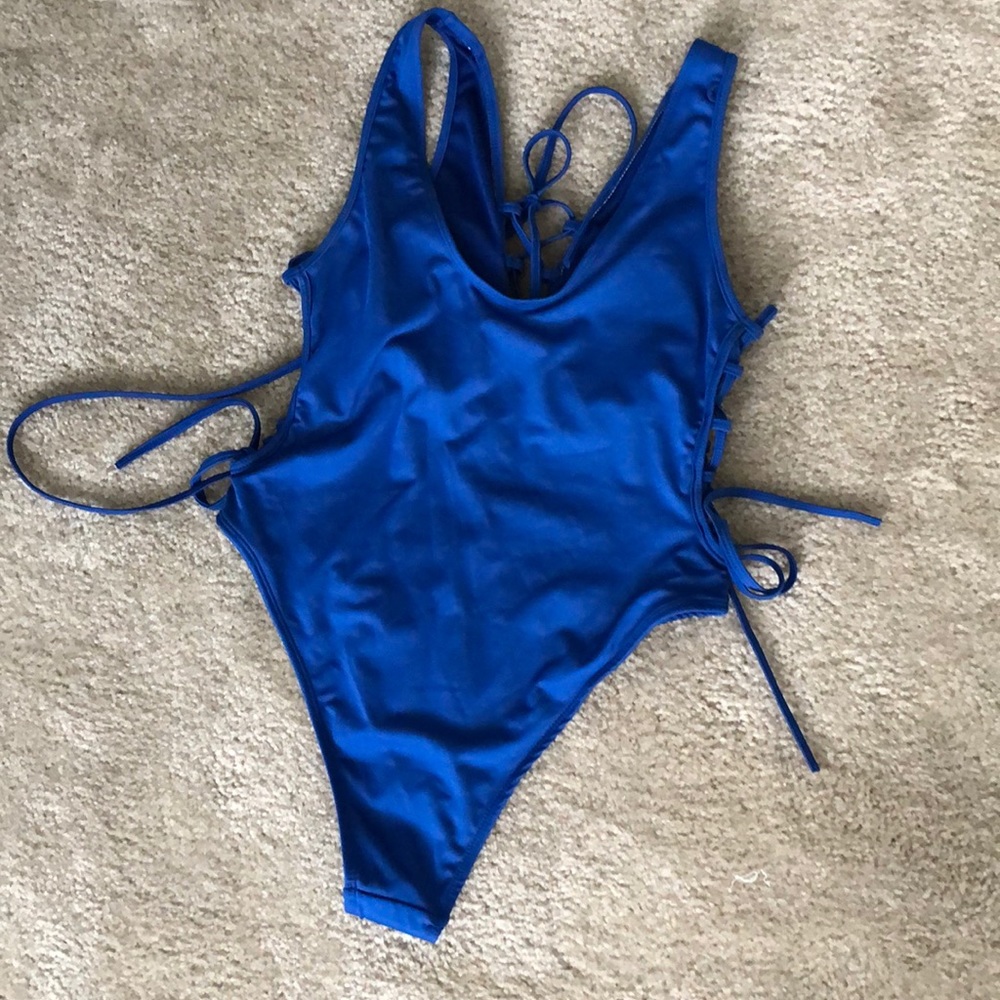 Highcut Lace Up Swimsuit - Picture 2 of 6